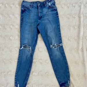 Old Navy Old high rise super skinny ripped jeans Sz 6